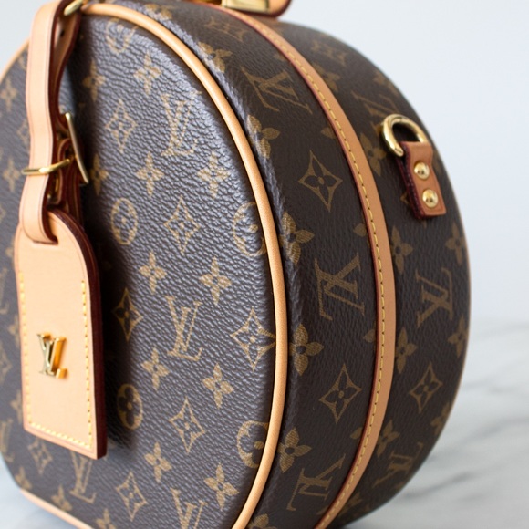 Louis Vuitton Petite Boite Chapeau Monogram Crossbody Canvas Bag - Picture 8 of 16